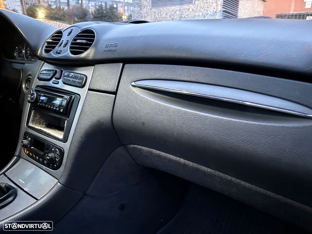 Mercedes-Benz CLK 200 Avantgarde - 21