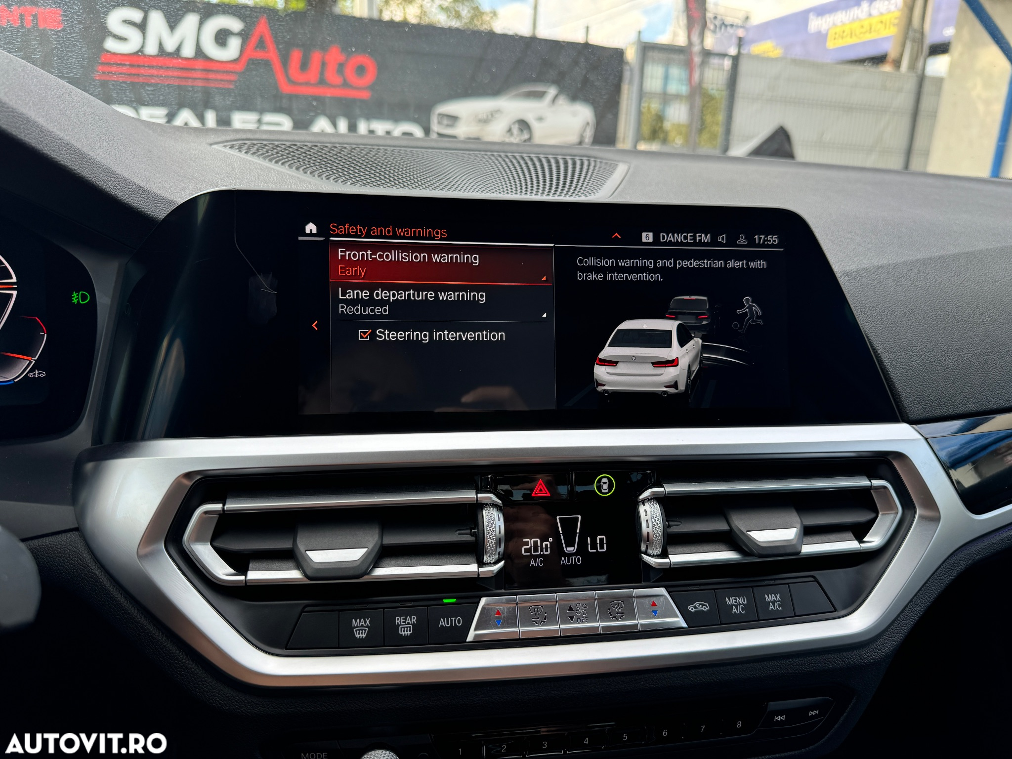 BMW Seria 3 320i AT - 14