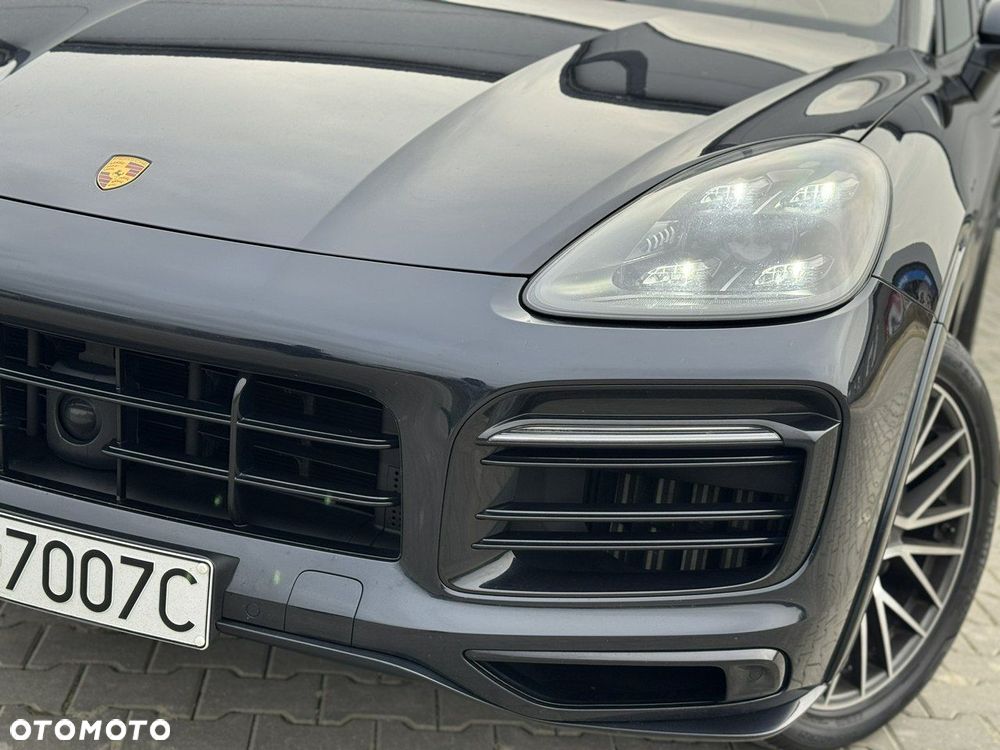 Porsche Cayenne - 11