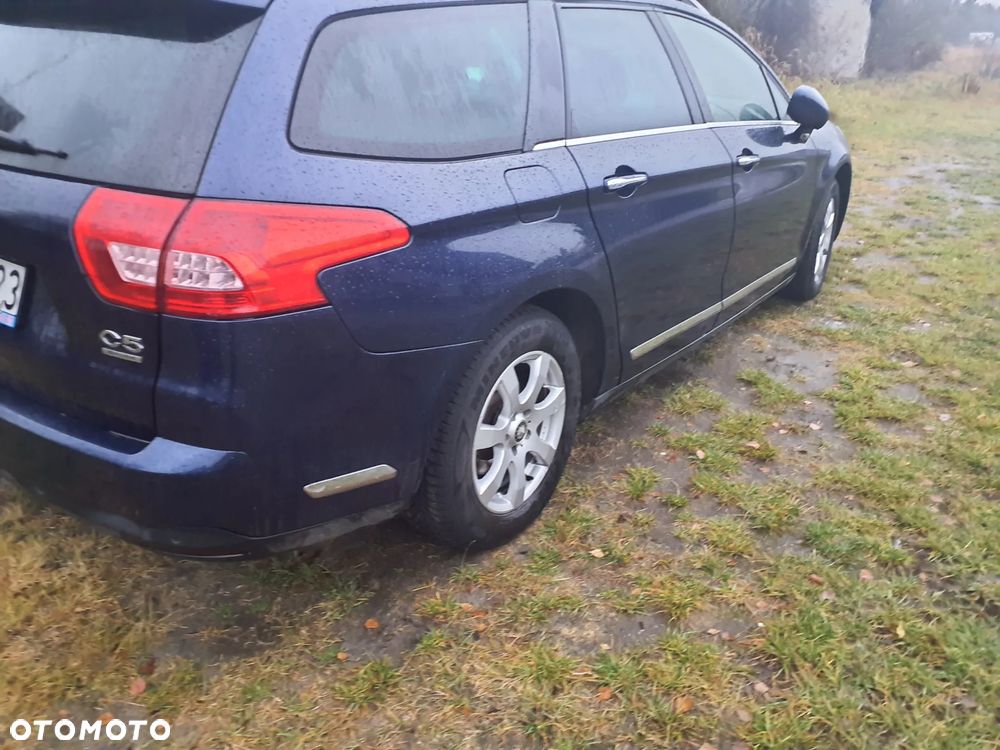 Citroën C5 HDi 135 FAP Exclusive - 5