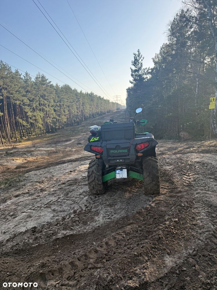 Polaris Sportsman - 4