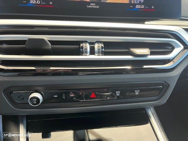 BMW M4 Competition - 15