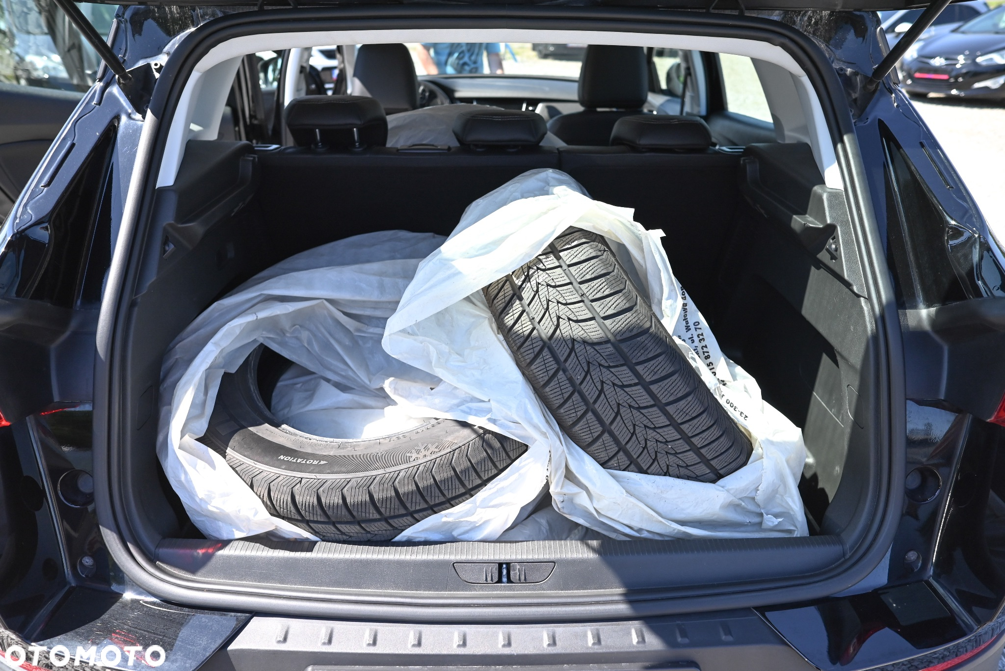 Opel Grandland X 1.5 D Start/Stop Color Line - 11