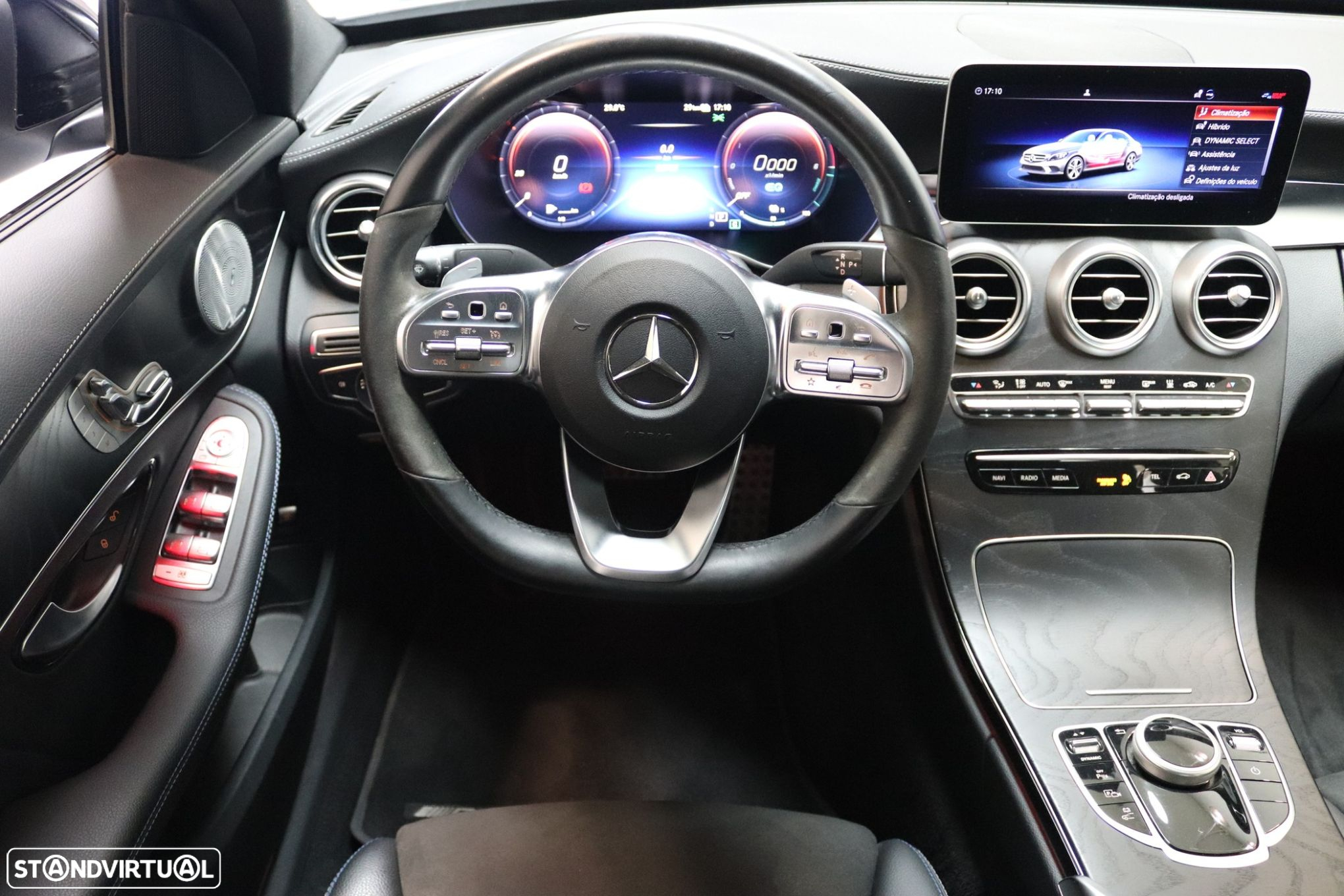 Mercedes-Benz C 300 de AMG Line - 19