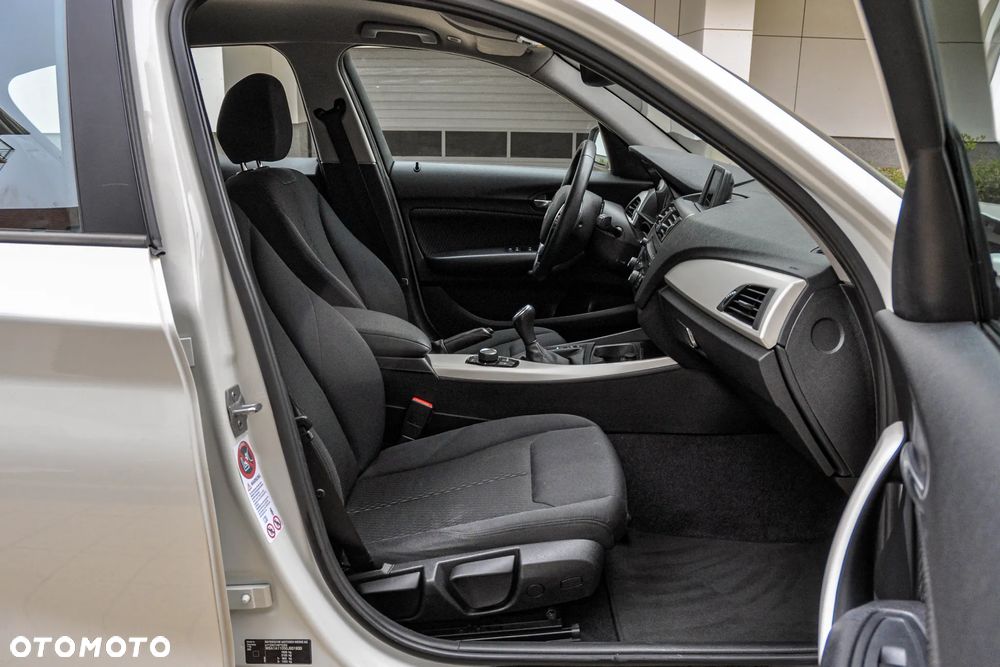 BMW Seria 1 - 11