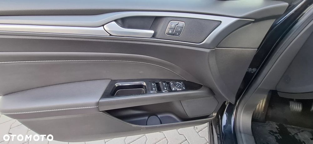 Ford Mondeo 2.0 TDCi Titanium - 20