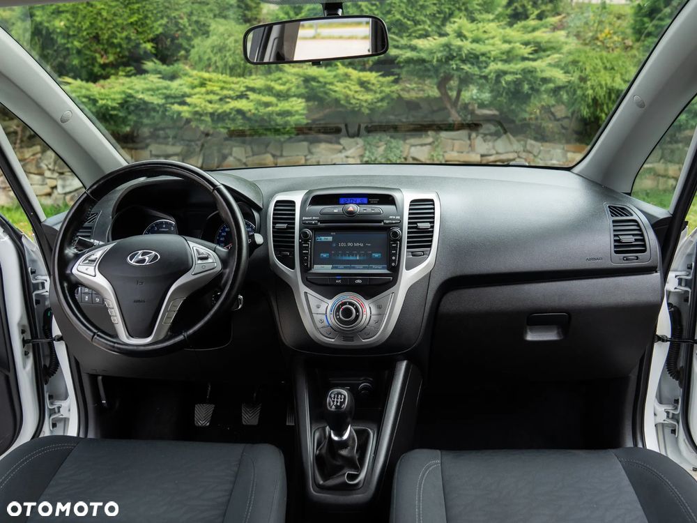 Hyundai ix20 1.4 Premium - 31
