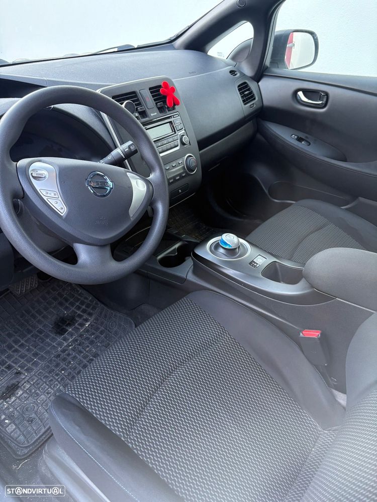 Nissan Leaf - 6