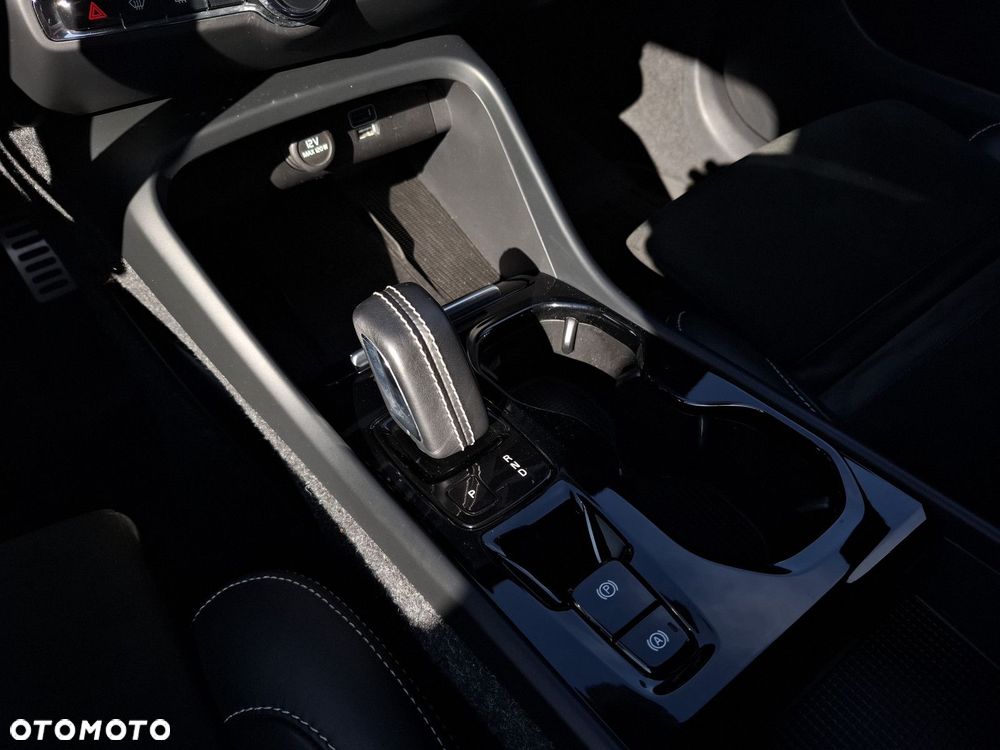 Volvo XC 40 - 29