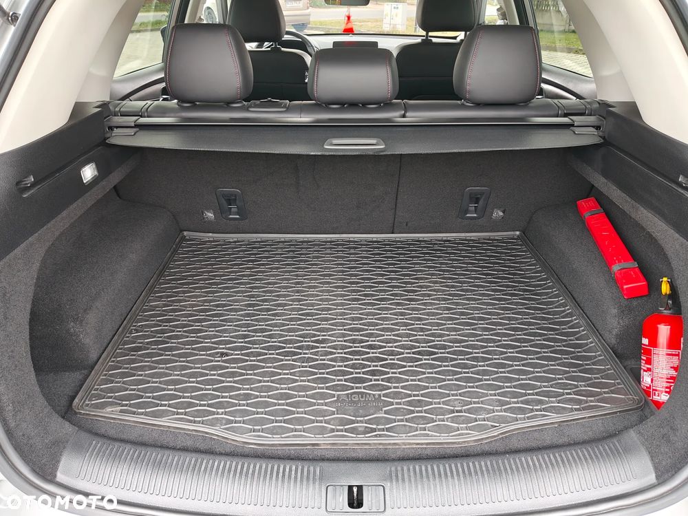 MG HS 1.5 T-GDI Excite DCT - 34