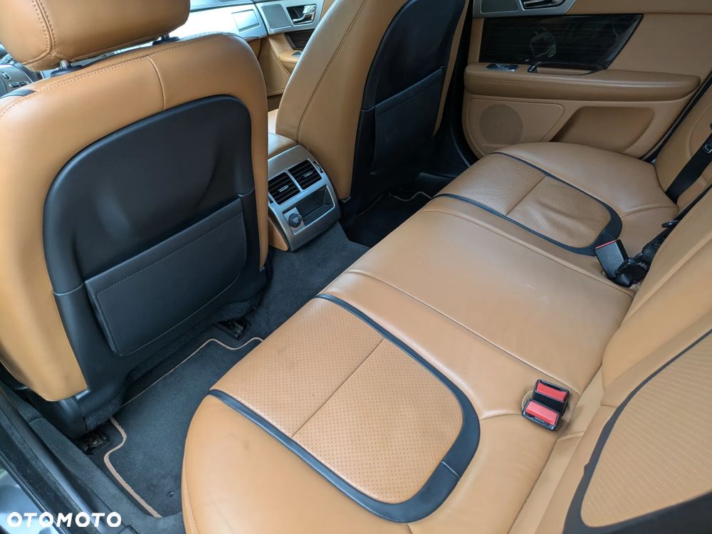 Jaguar XF 3.0 V6 D S Premium Luxury - 27