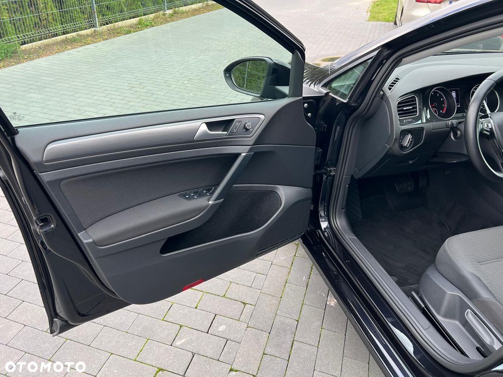 Volkswagen Golf 1.5 TSI BMT Evo Highline DSG - 27