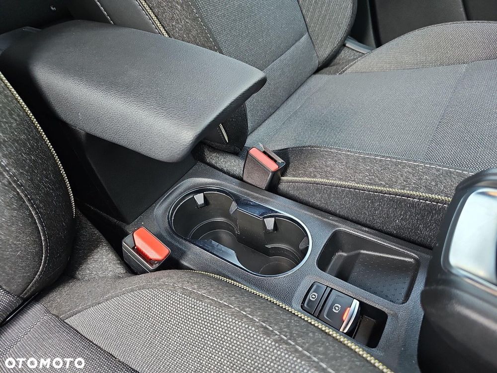 Renault Captur - 29