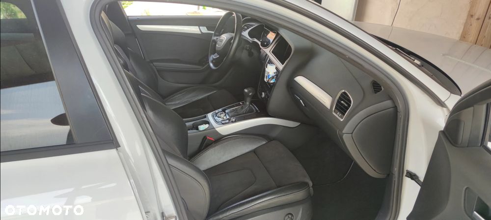 Audi A4 Allroad 3.0 TDI DPF S tronic - 6