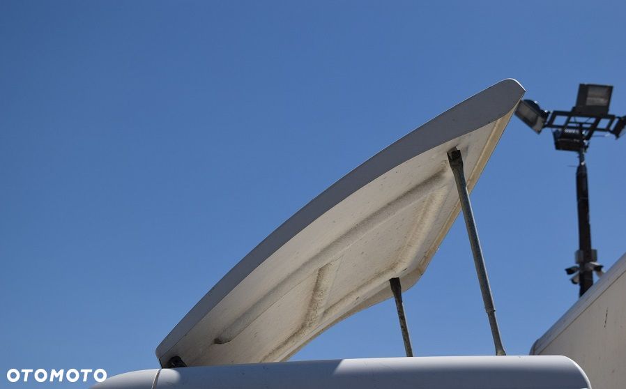 OWIEWKA GÓRNA DACHOWA SPOILER MAN TGL TGM - 2