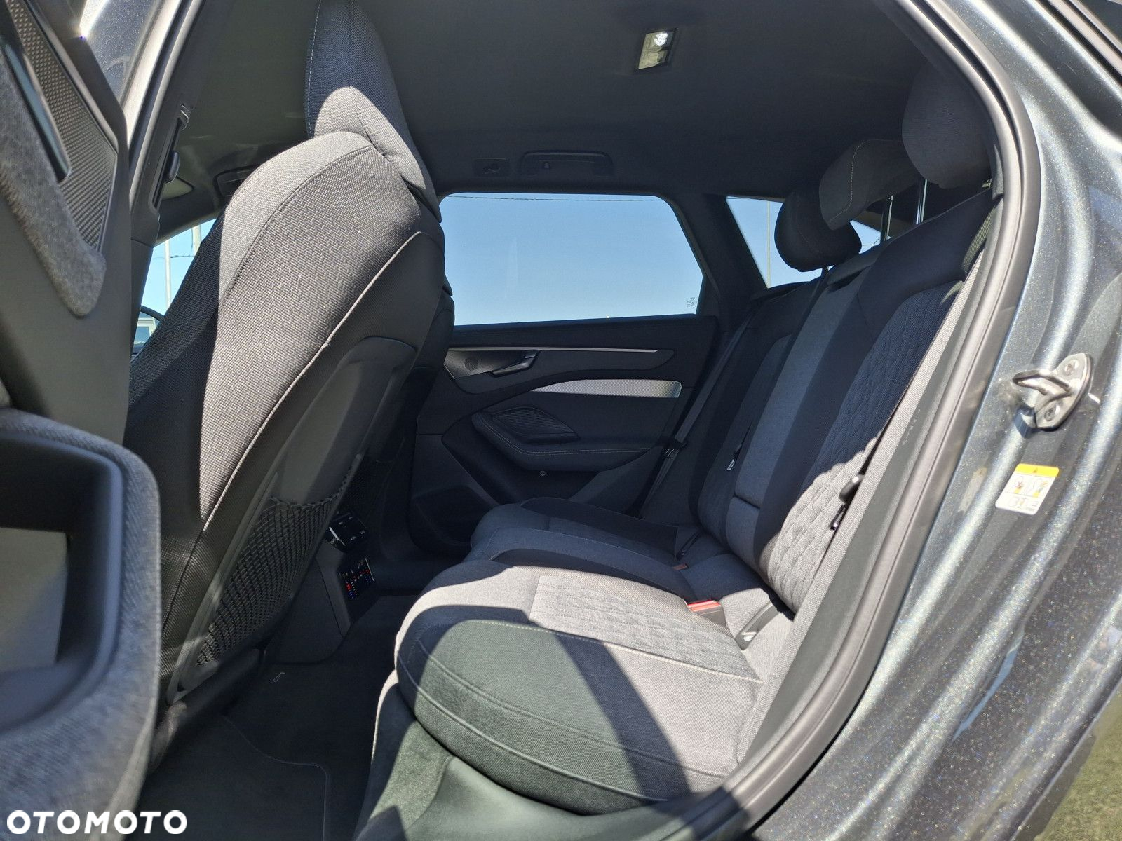 Audi A6 - 24