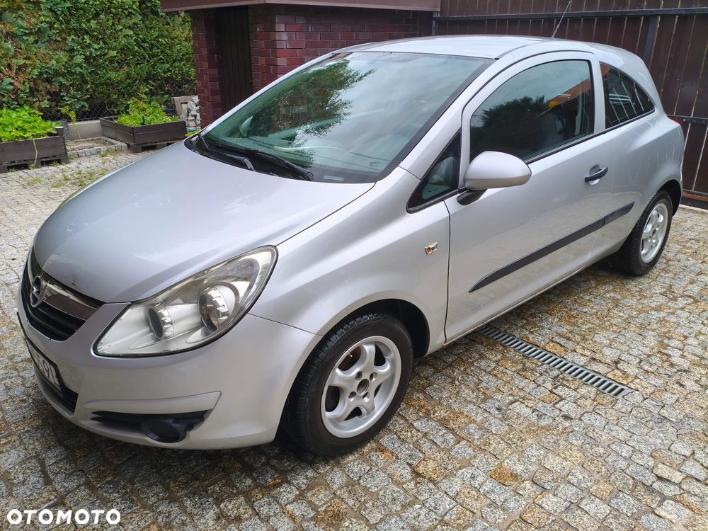 Opel Corsa 1.2 16V Essentia - 1
