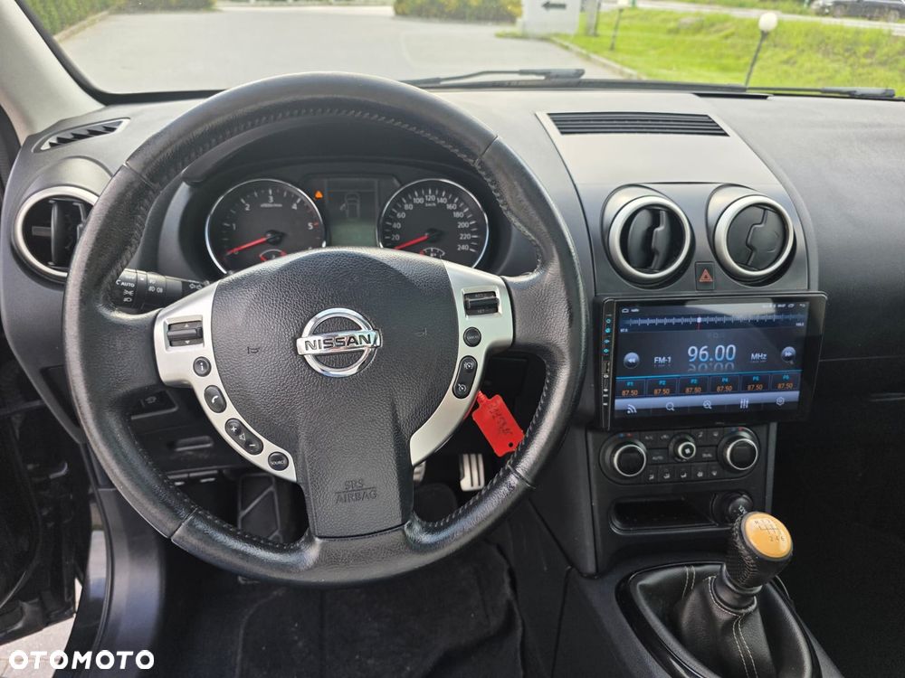 Nissan Qashqai - 16
