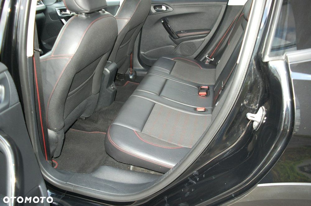 Peugeot 2008 - 29