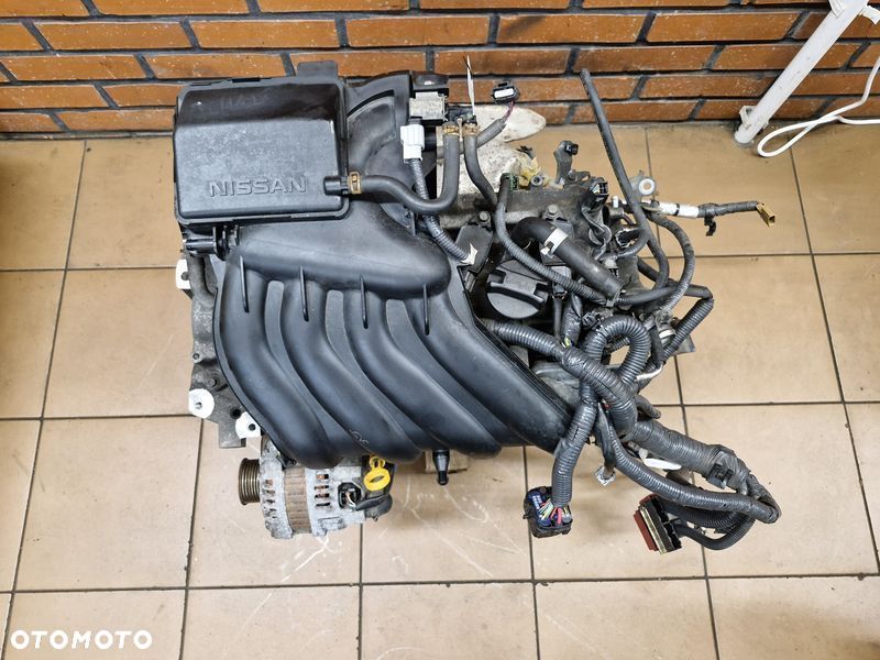 nissan juke 1 i f15 1.6 b silnik słupek hr16 8 wtrysków - 2