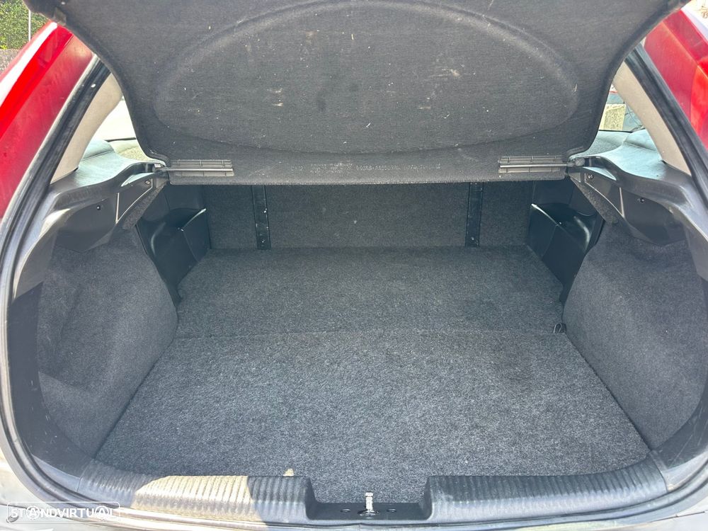 Ford Focus Van 1.8 TDdi - 8