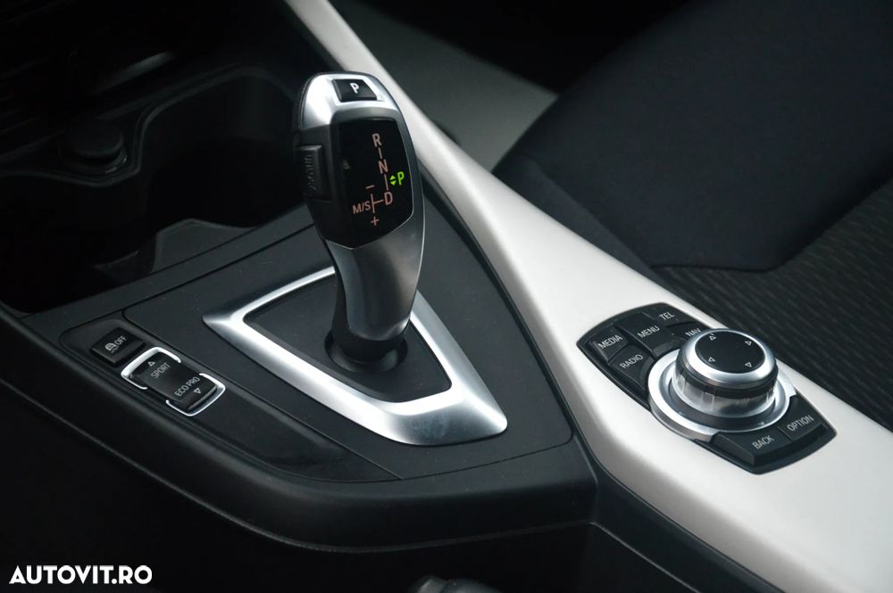 BMW Seria 1 116d Aut. - 26