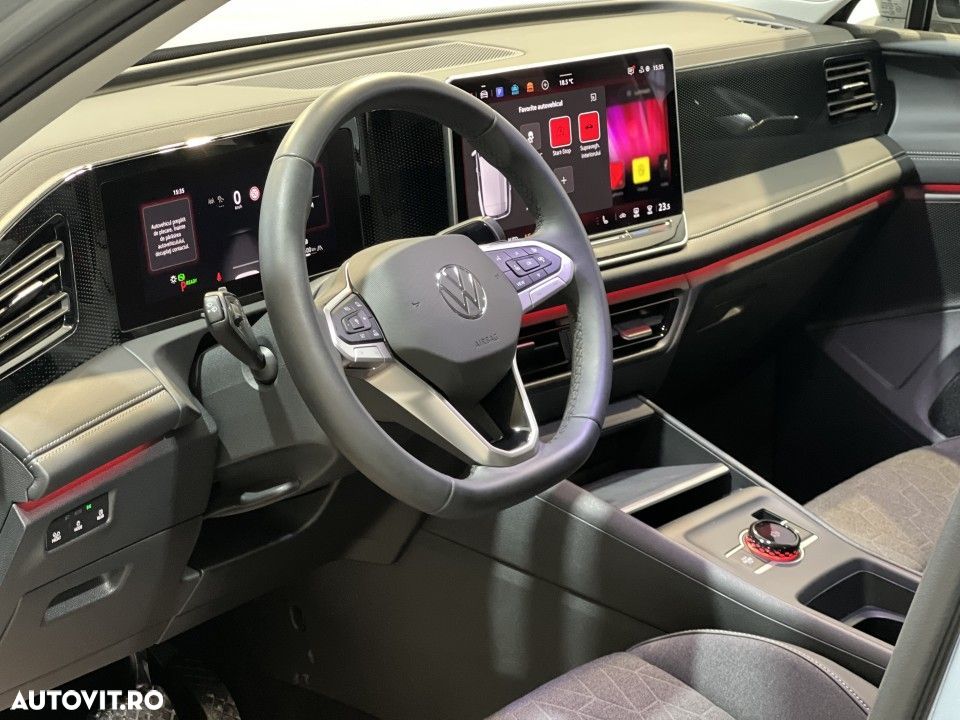 Volkswagen Tiguan - 4