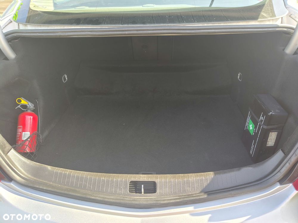 Opel Insignia - 6