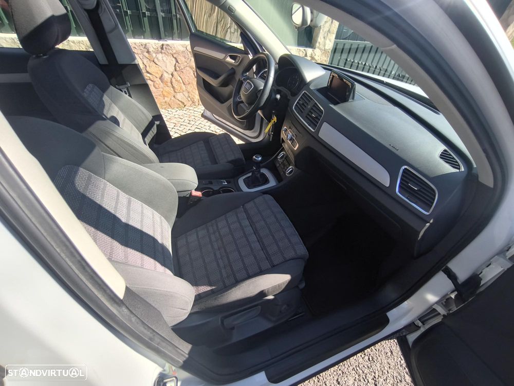 Audi Q3 2.0 TDI Sport Edition - 8