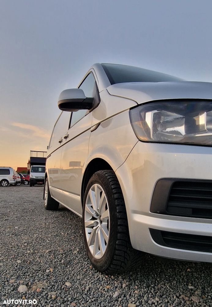 Volkswagen T6 Transporter, 2.0 TDI,  van, 150cp, automata DSG,  A/C , webasto, euro 6,  09/2016 (serie 2017) FACTURA, seap, finantare PJ, rate PF - 15