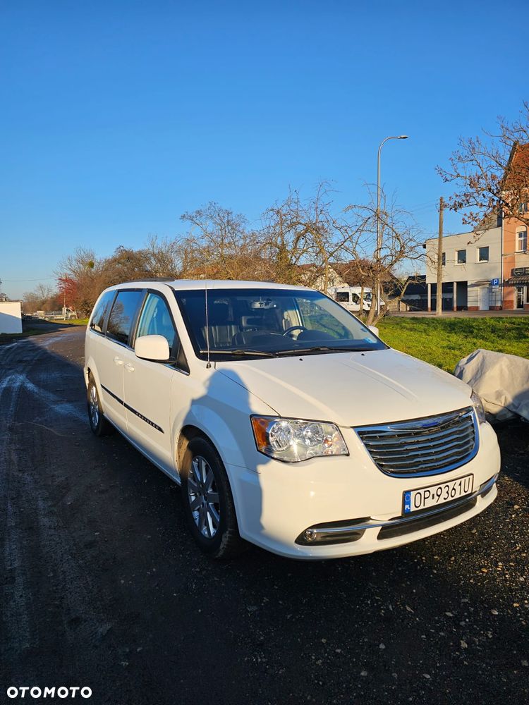 Chrysler Town & Country 3.6 Touring - 2