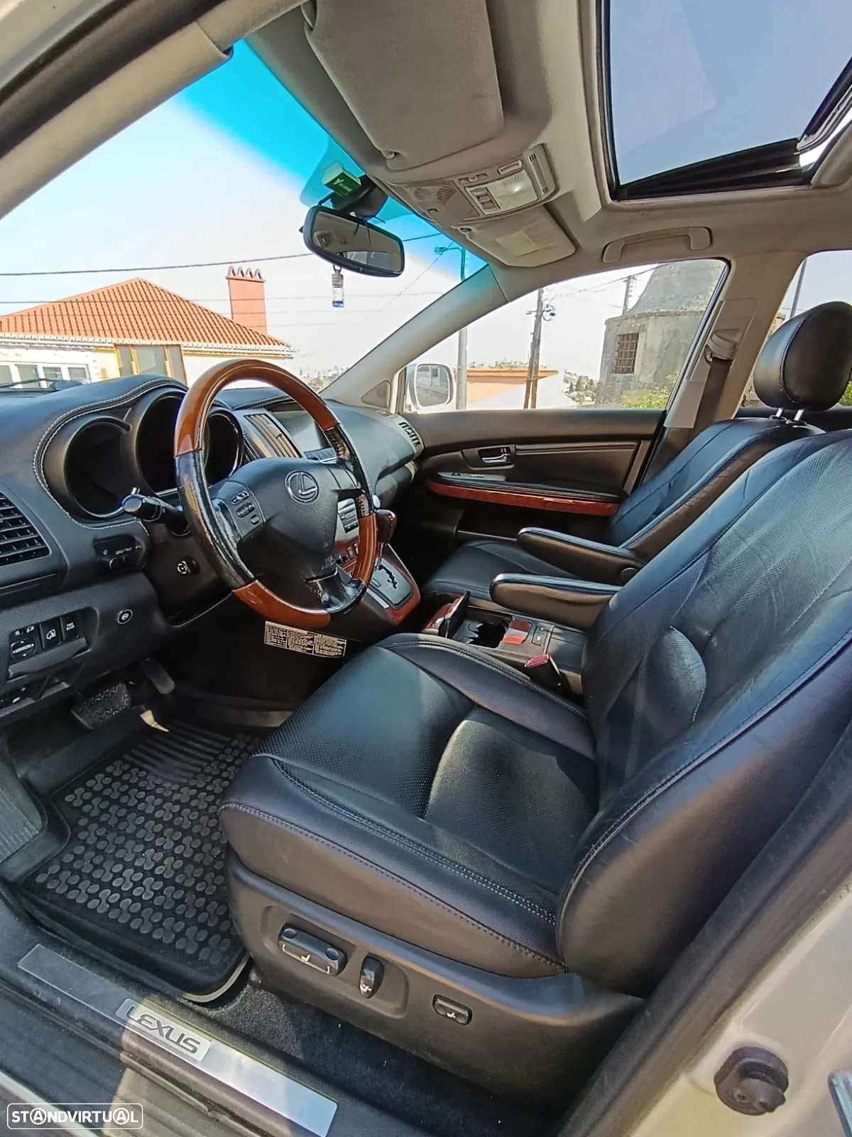 Lexus RX 300 Executive - 12