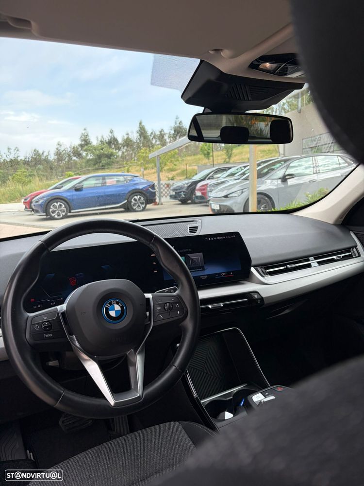 BMW iX1 xDrive30 - 13