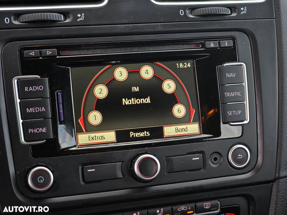 Volkswagen Golf 1.2 TSI BlueMotion Technology Comfortline - 15