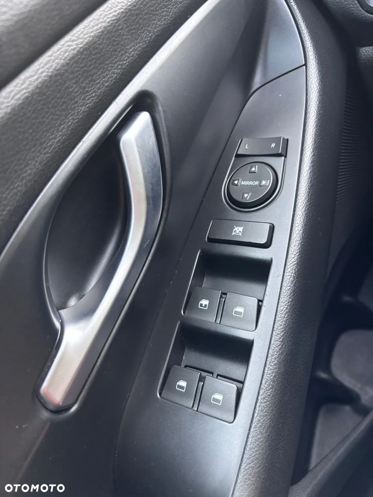 Hyundai i30 - 23