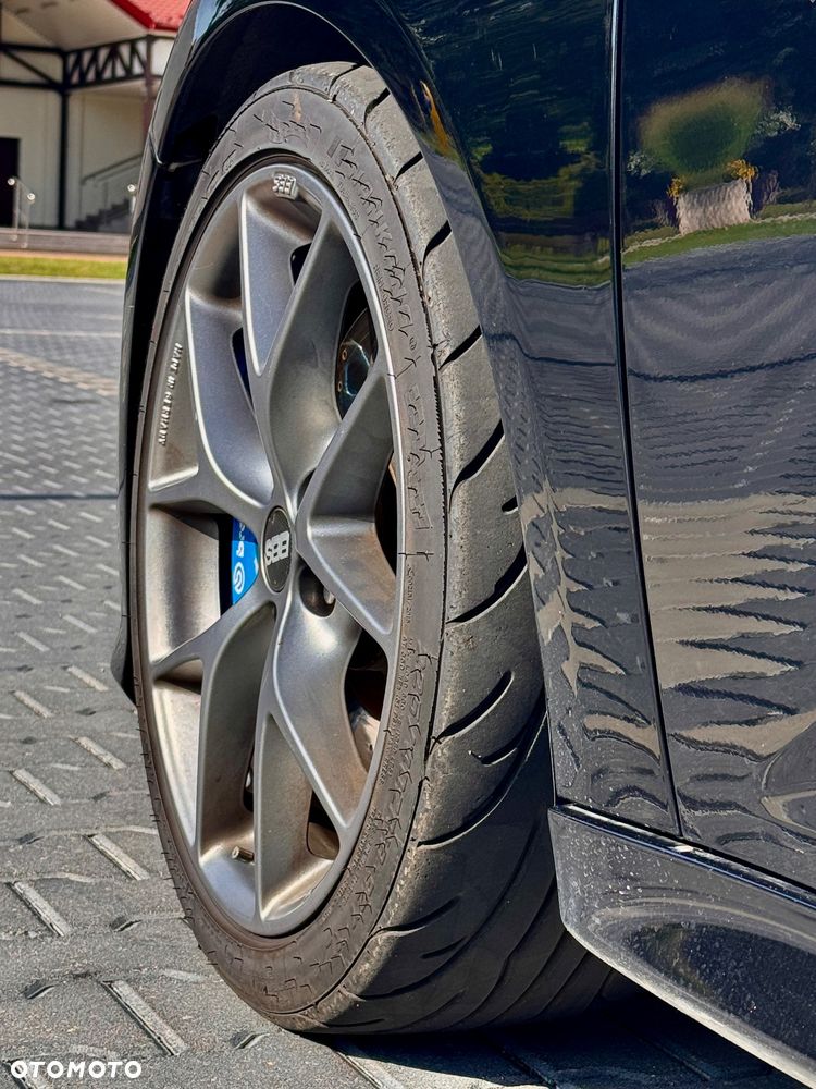 Ford Focus 2.3 EcoBoost RS - 12