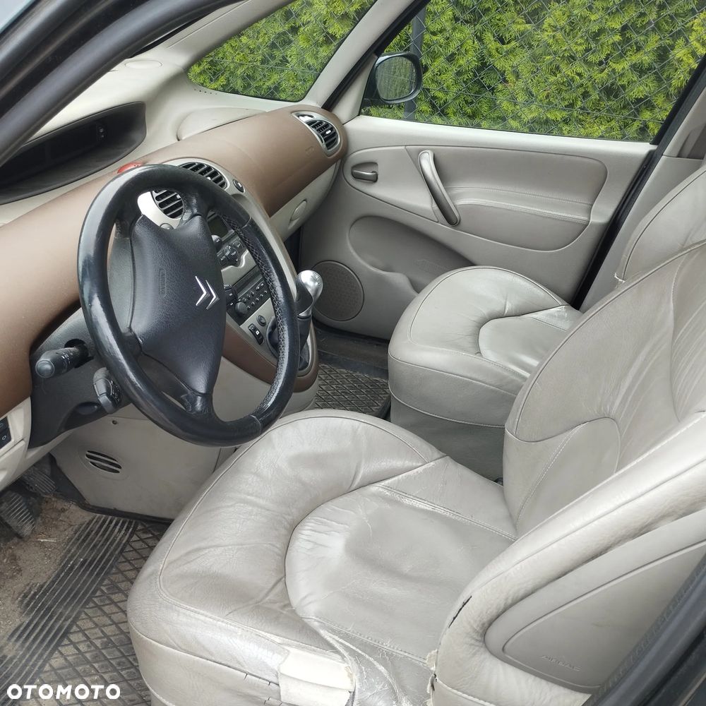 Citroën Xsara Picasso 1.6 Exclusive - 5