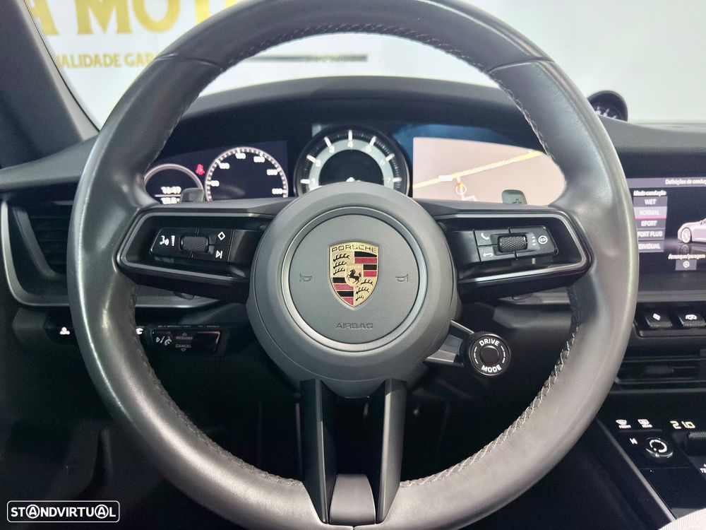 Porsche 911 (992) Carrera PDK - 22