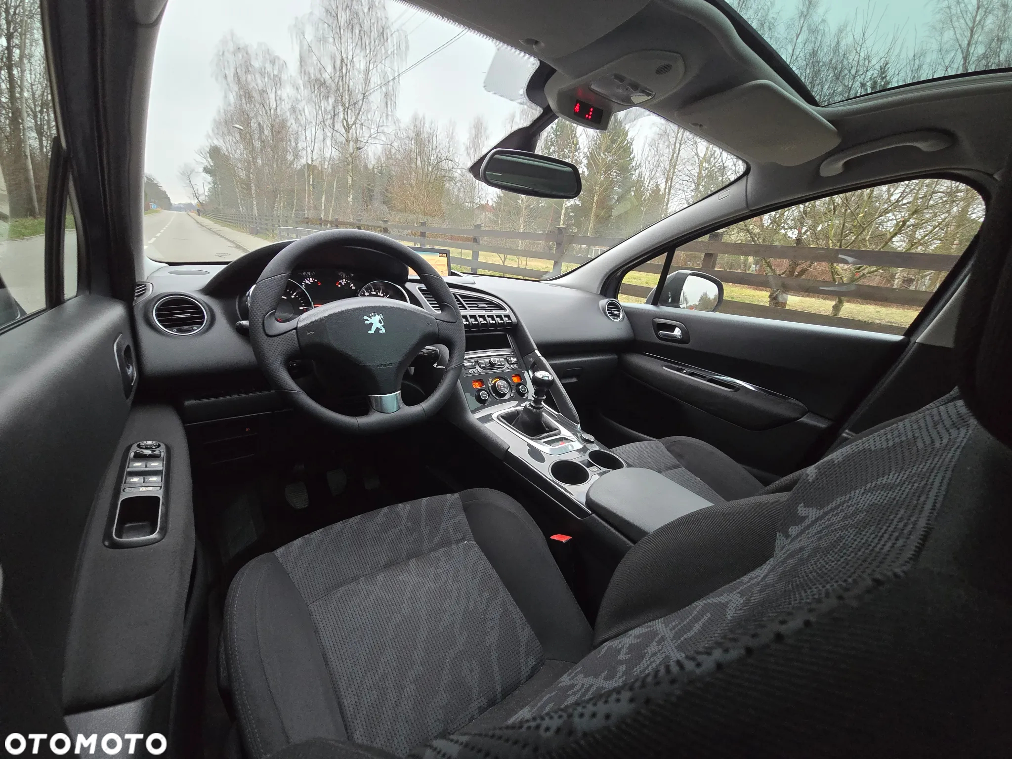 Peugeot 3008 1.6 HDi Premium - 7