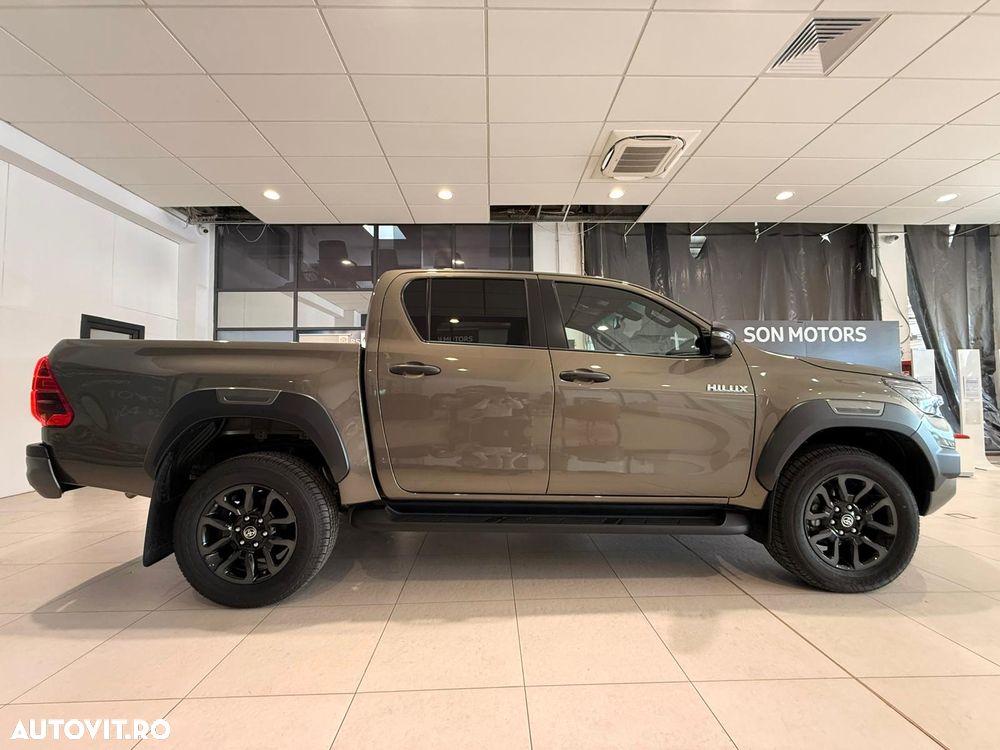 Toyota Hilux 2.8D 204CP 4x4 Double Cab AT Invincible - 7