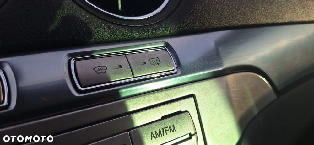 Ford S-Max - 22