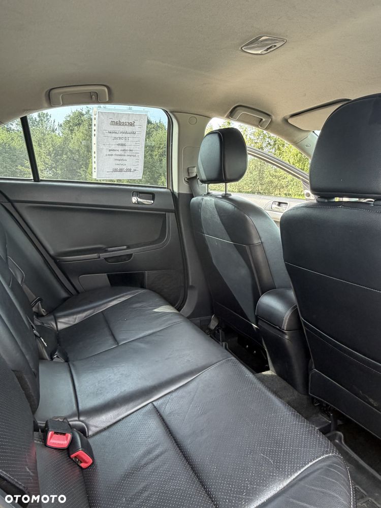 Mitsubishi Lancer 2.0 DI-D Instyle - 12