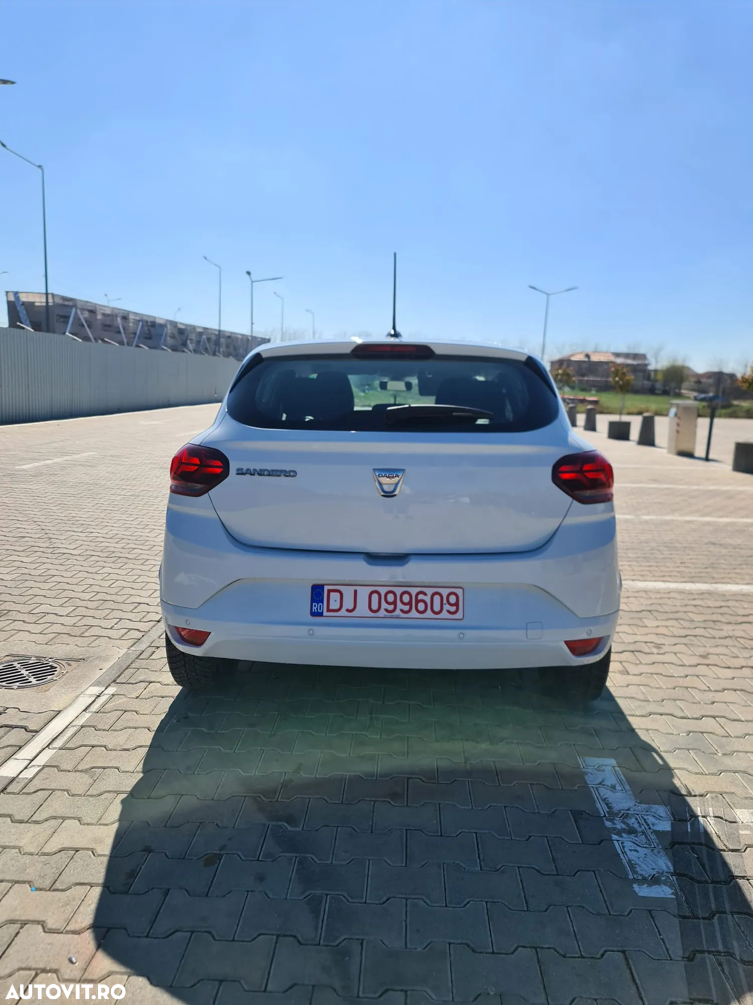 Dacia Sandero SCe 65 Comfort - 4