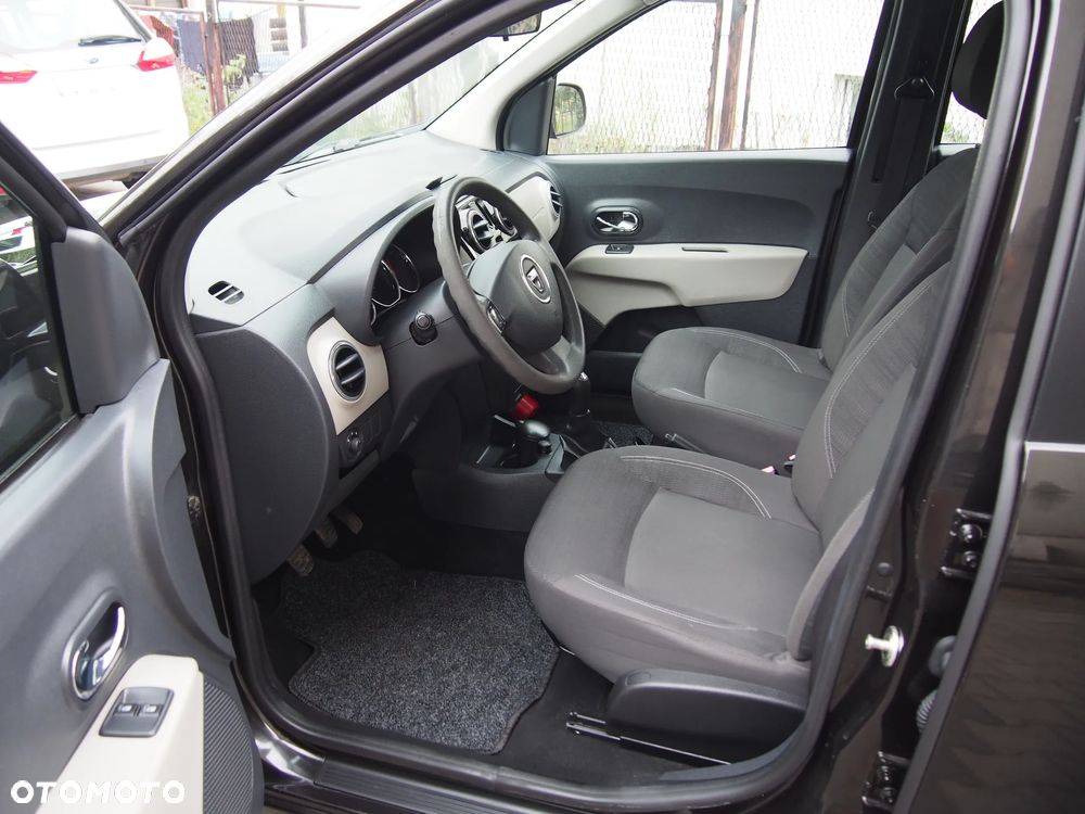 Dacia Lodgy TCe 115 Celebration - 9