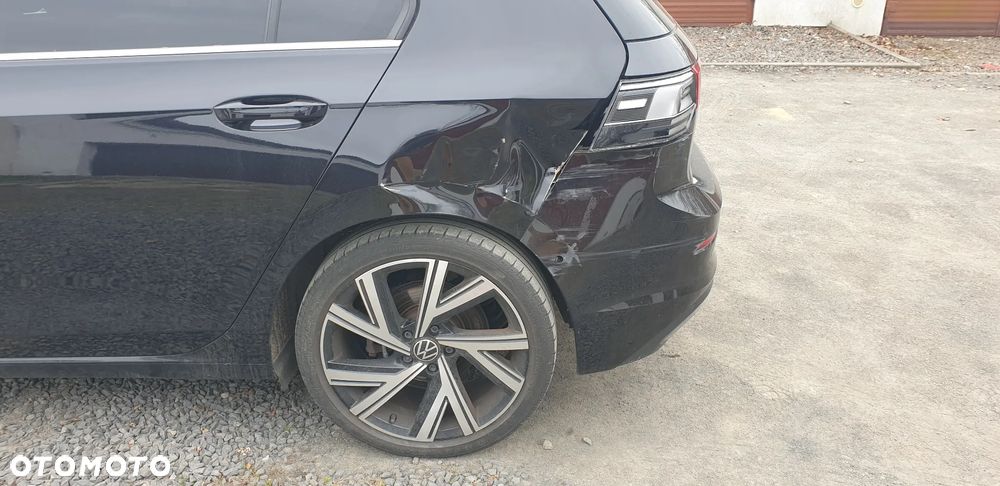 Volkswagen Golf 2.0 TSI OPF DSG Style - 12