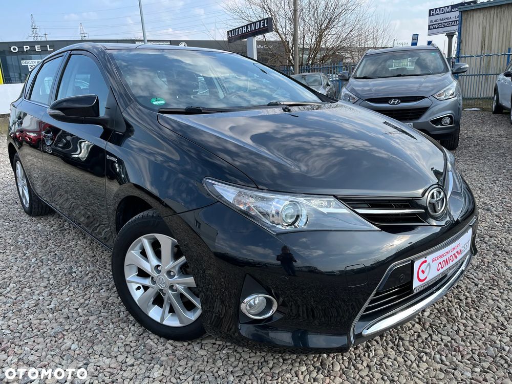Toyota Auris - 2
