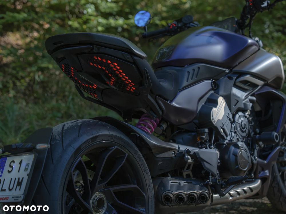 Ducati Diavel - 26