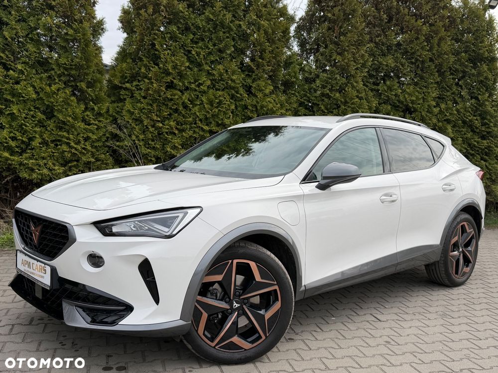 Cupra Formentor 1.4 e-Hybrid DSG Tribe Edition - 2
