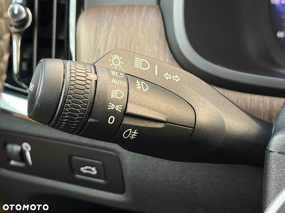 Volvo V90 - 23