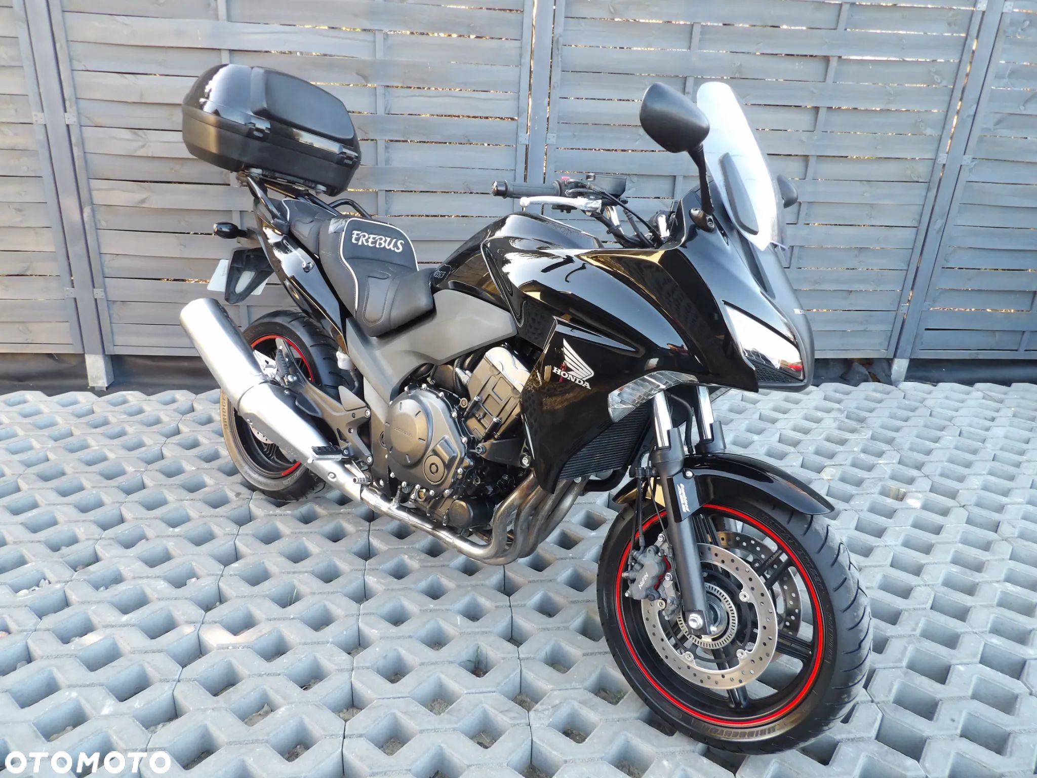 Honda CBF - 1